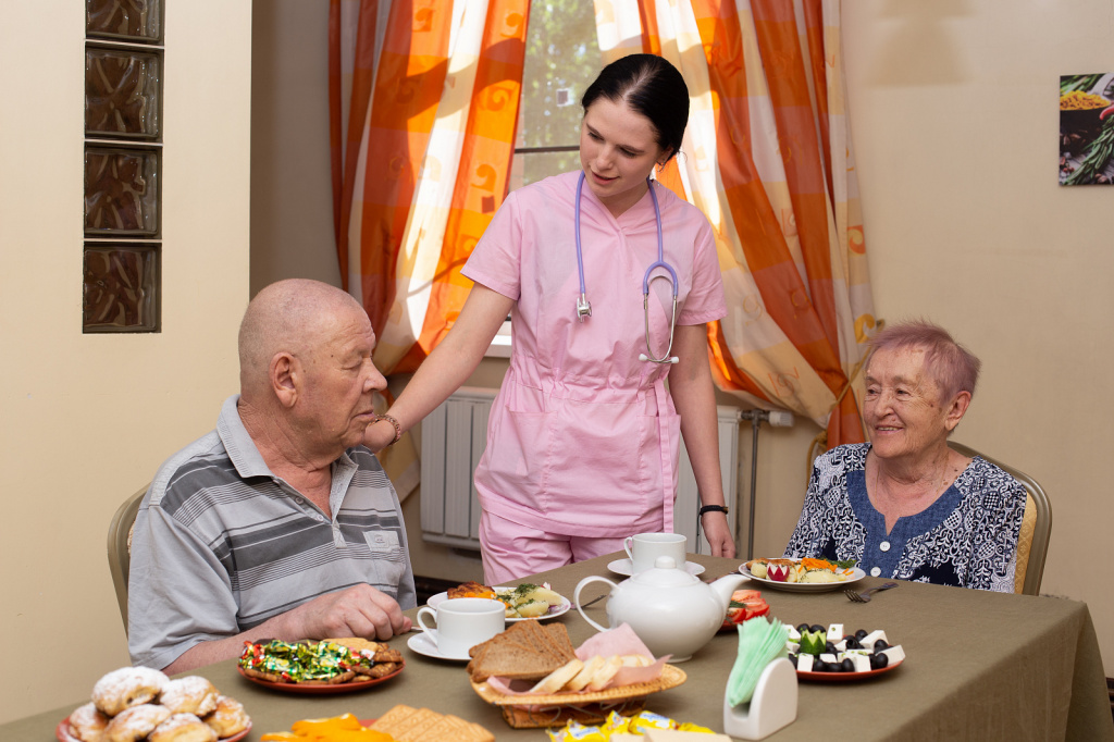 Сколько стоит пансионат для пожилых